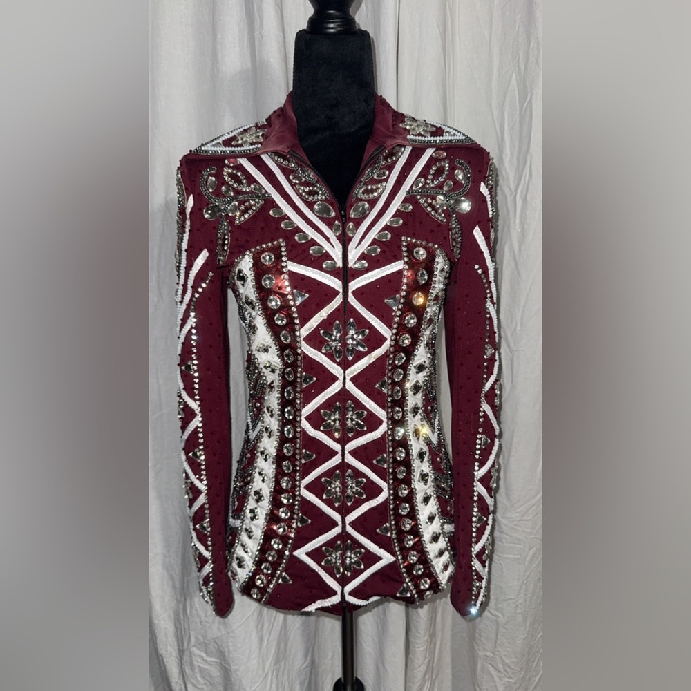 Maroon Horsemanship Set